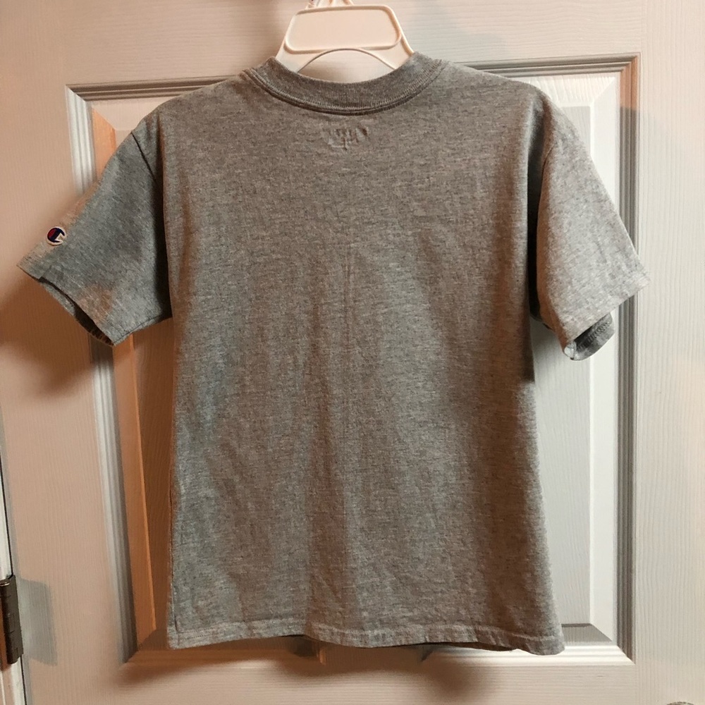 Atlantis Paradise Island Dolphin Cay t-shirt, Boys size M (8-10) - Picture 4 of 4